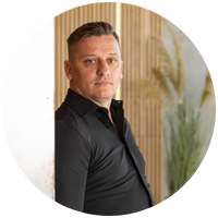 Marozsán Károly - Ingatlanspecialista