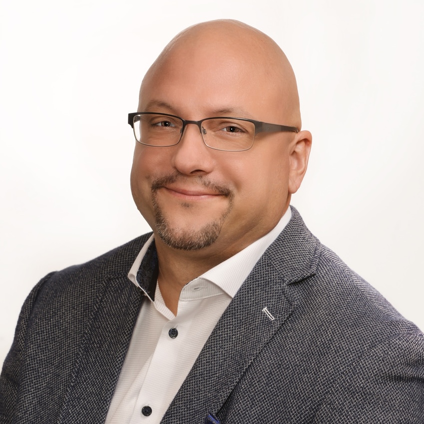 Lászlóvári-Thoma Csongor